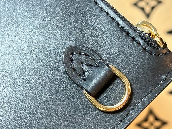 루이비통 네버풀 MM 카우하이드 베이지 [매장가 330만원대]