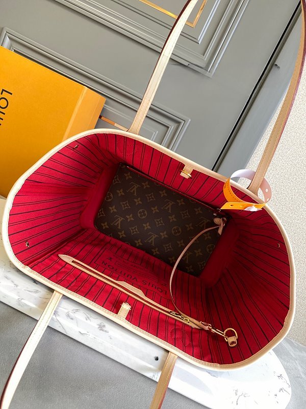 루이비통 네버풀 MM 모노그램 쎄리즈레드 [매장가 250만원대]