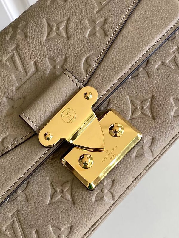 루이비통 마르소 투르텔 [매장가 420만원대]