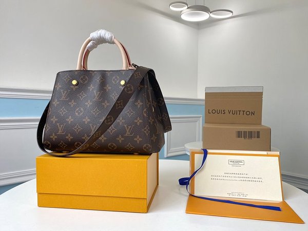 루이비통 몽테뉴 BB [매장가 300만원대]