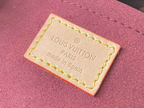 루이비통 몽테뉴 BB [매장가 300만원대]