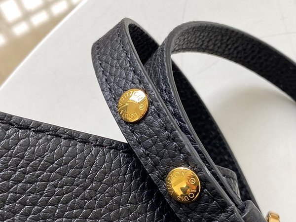 루이비통 트위스트 원 핸들 PM 블랙 [매장가 610만원대]