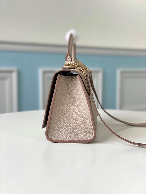 루이비통 트위스트 원 핸들 PM 그레이지 [매장가 610만원대]