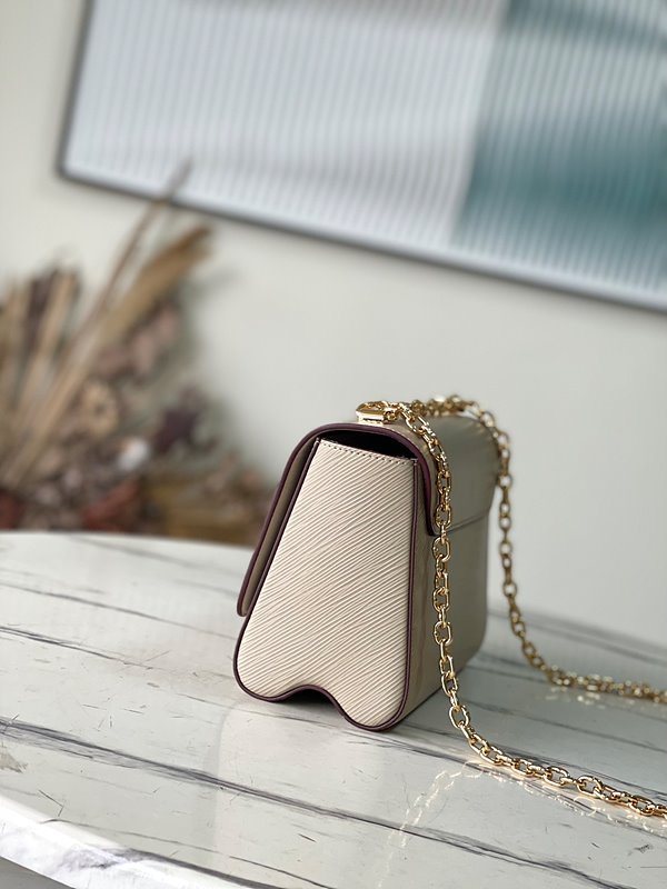 루이비통 트위스트 MM 갈렛 [매장가 600만원대]