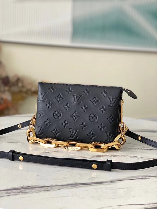 루이비통 쿠상 BB 블랙 [매장가 510만원대]