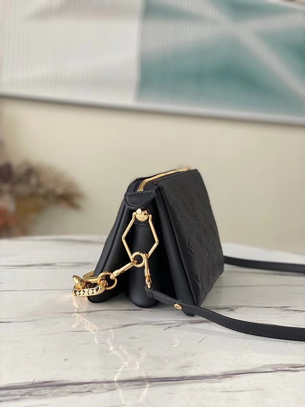 루이비통 쿠상 BB 블랙 [매장가 510만원대]