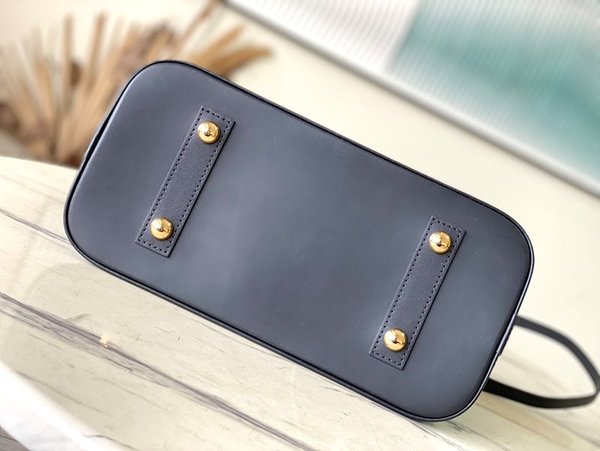 루이비통 알마 PM 블랙 [매장가 720만원대]