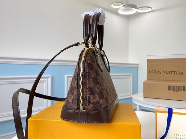 루이비통 알마 BB 다미에 에벤 [매장가 240만원대]