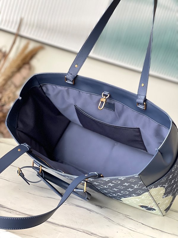 루이비통 삭 플라 24H 포인트 [매장가 530만원대]