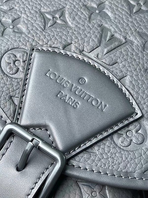 루이비통 몽수리 백팩 [매장가 420만원대]