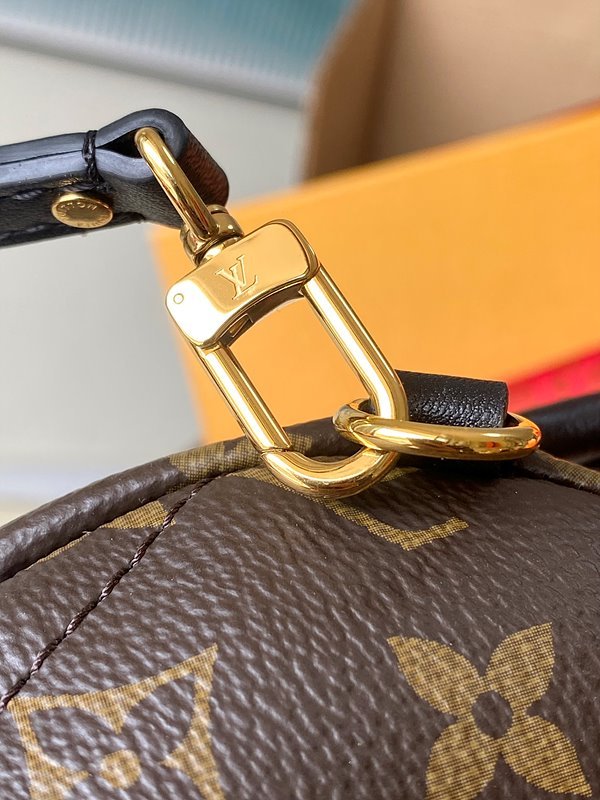 루이비통 팜 스프링스 백팩 미니 [매장가 320만원대]