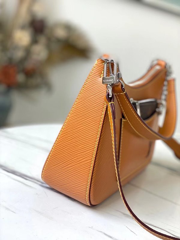 루이비통 마렐 골드미엘 [매장가 300만원대]