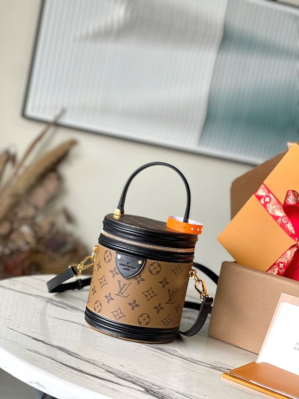 루이비통 깐느 [매장가 380만원대]