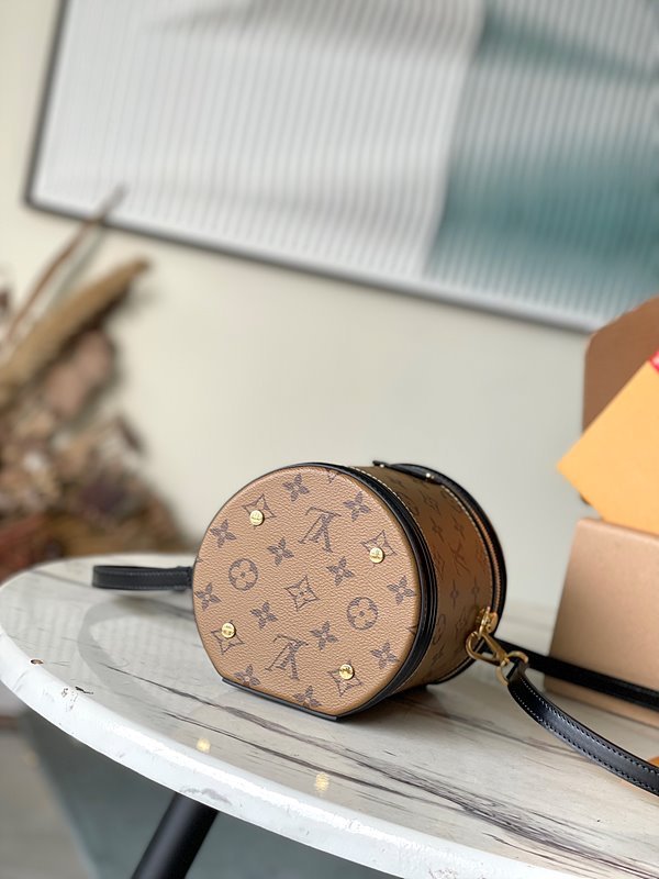 루이비통 깐느 [매장가 380만원대]