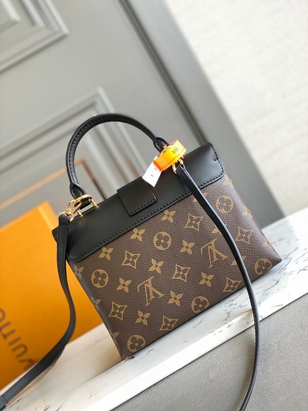 루이비통 록키 BB 블랙 [매장가 290만원대]