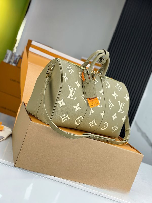 루이비통 키폴 반둘리에 45 그린 [매장가 500만원대]