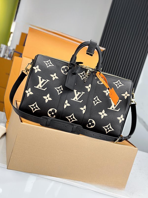 루이비통 키폴 반둘리에 45 블랙 [매장가 500만원대]