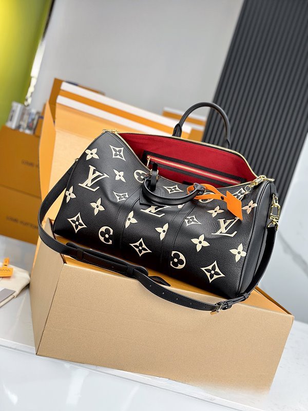 루이비통 키폴 반둘리에 45 블랙 [매장가 500만원대]