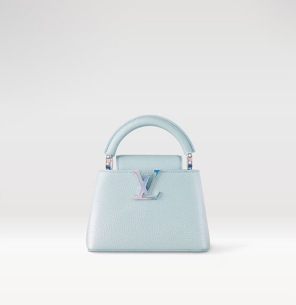 루이비통 카퓌신 미니 블루 글래시어 [매장가 830만원대]