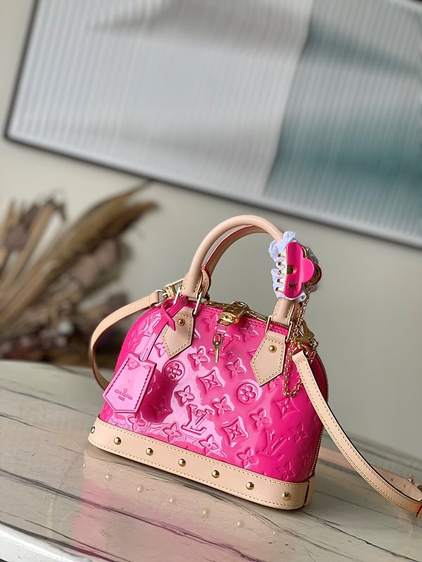 루이비통 알마 BB 핑크 [매장가 370만원대]