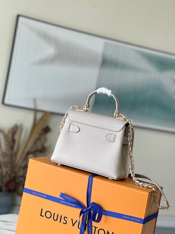 루이비통 락미 에버 미니 크레이지 [매장가 410만원대]