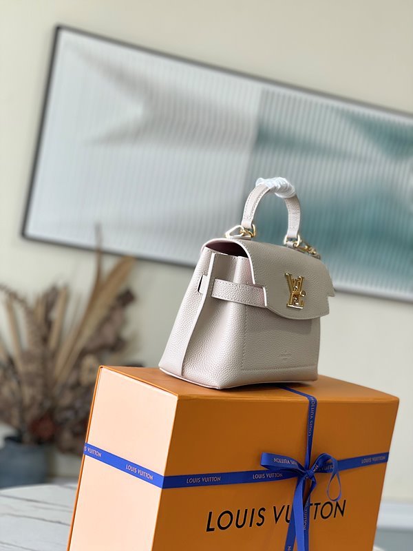 루이비통 락미 에버 미니 크레이지 [매장가 410만원대]