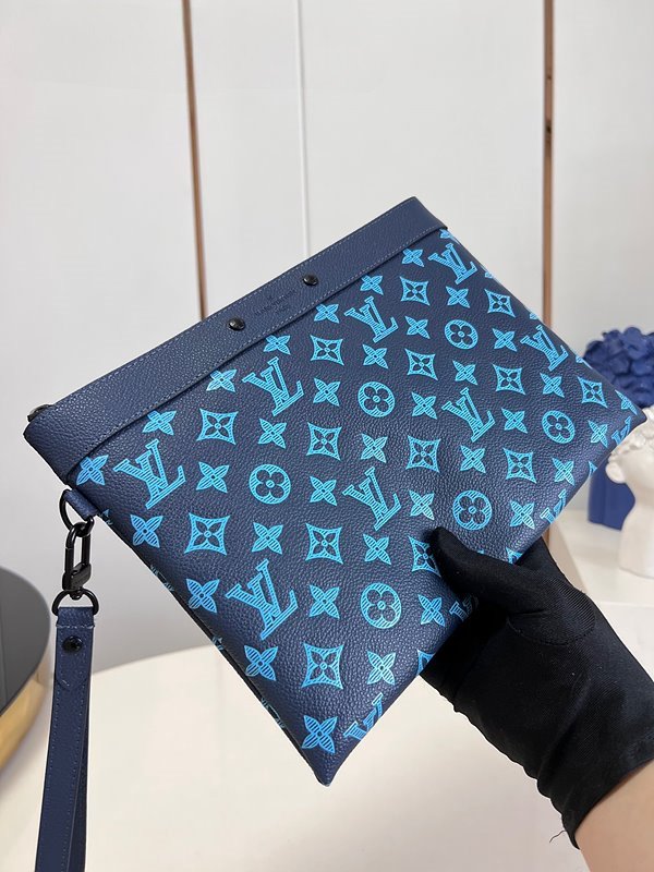 루이비통 포쉐트 투고 [매장가 150만원대]