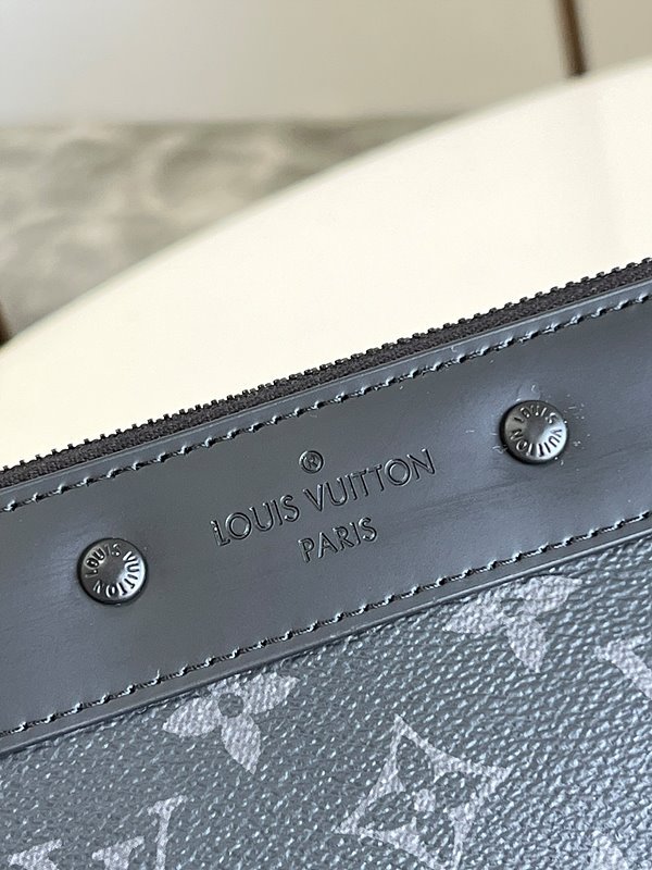 루이비통 포쉐트 투고 [매장가 130만원대]