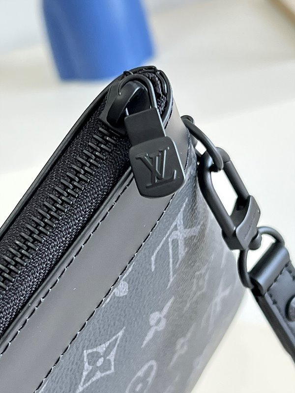 루이비통 포쉐트 투고 [매장가 130만원대]