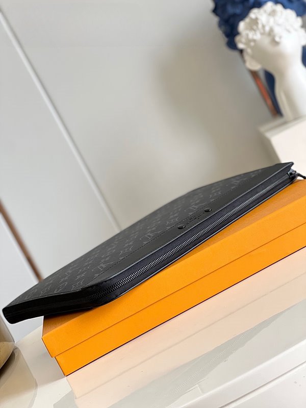 루이비통 포쉐트 주르 [매장가 130만원대]