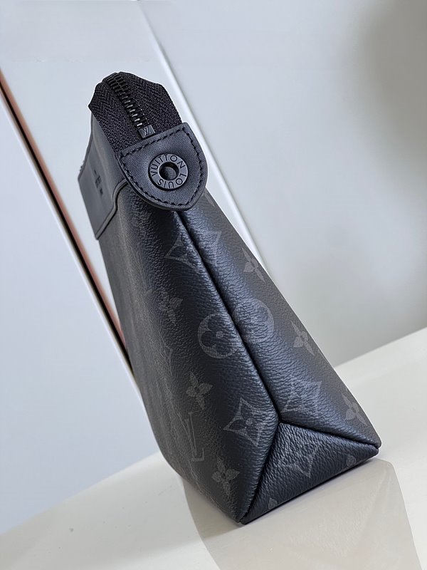 루이비통 포쉐트 보야주 수플 [매장가 140만원대]