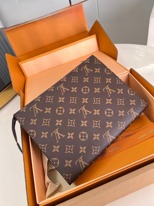 루이비통 포쉐 토일렛 NM [매장가 130만원대]