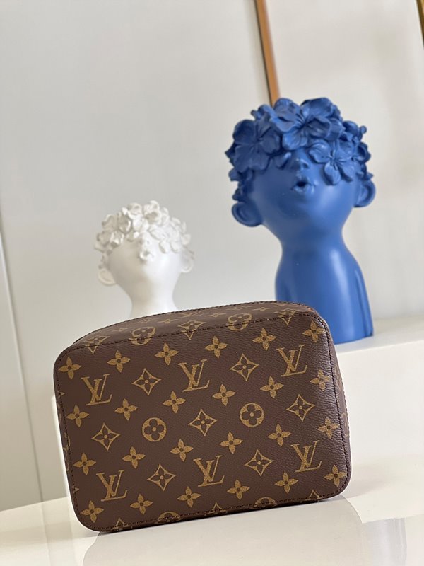 루이비통 패킹 큐브 MM [매장가 80만원대]