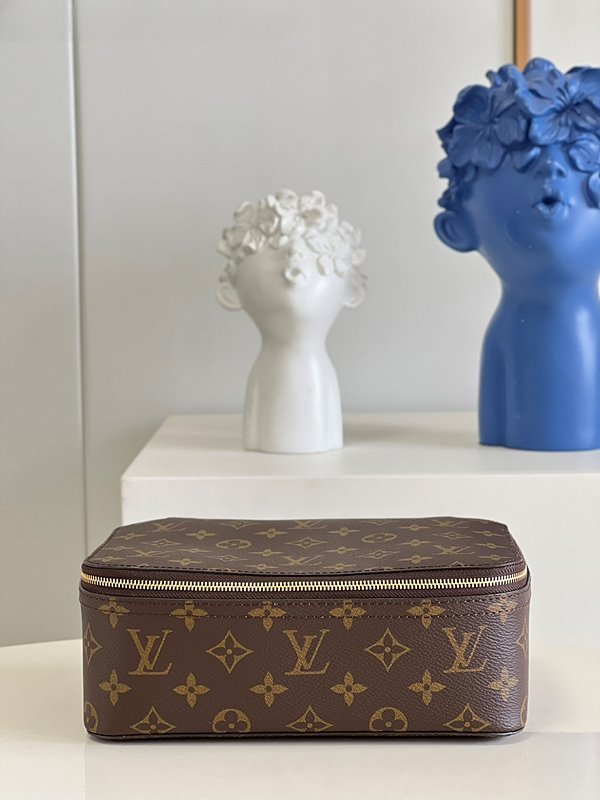 루이비통 패킹 큐브 MM [매장가 80만원대]