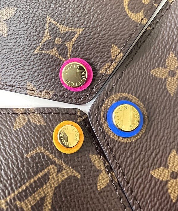 루이비통 키리가미 포쉐트 [매장가 90만원대]