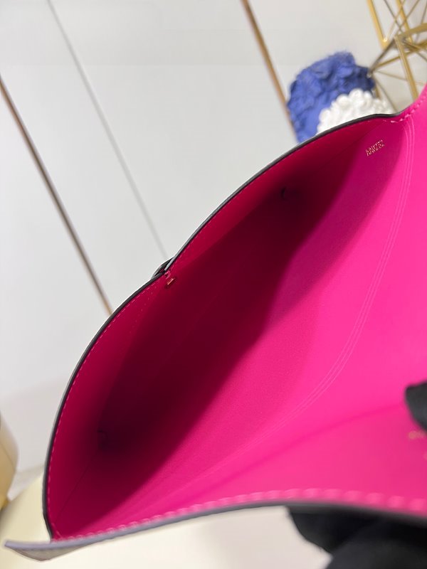 루이비통 키리가미 포쉐트 [매장가 90만원대]