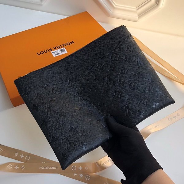 루이비통 데일리 파우치 [매장가 110만원대]