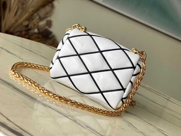 루이비통 피코 GO-14 화이트 [매장가 560만원대]