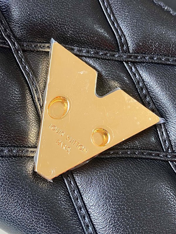 루이비통 피코 GO-14 블랙 [매장가 560만원대]