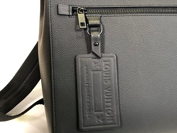 루이비통 패스트라인 백팩 [매장가 460만원대]