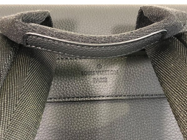 루이비통 패스트라인 백팩 [매장가 460만원대]