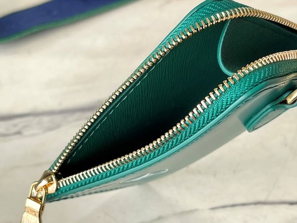 루이비통 트위스트 MM 크림 [매장가 630만원대]