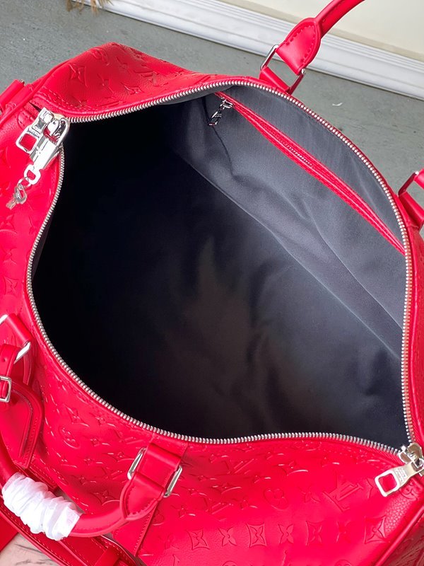 루이비통 키폴 반둘리에 50 레드 [매장가 530만원대]