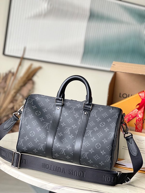 루이비통 키폴 반둘리에 35 [매장가 320만원대]