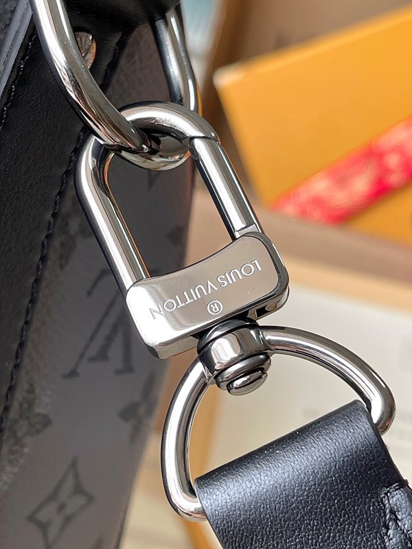 루이비통 키폴 반둘리에 35 [매장가 320만원대]