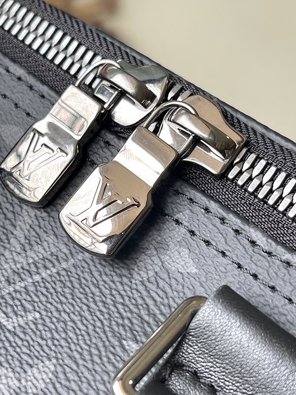 루이비통 키폴 반둘리에 35 [매장가 320만원대]