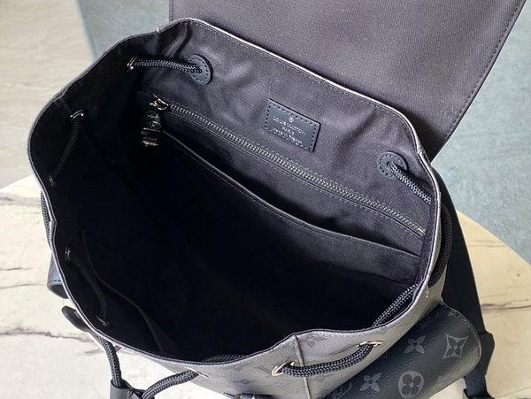 루이비통 크리스토퍼 PM [매장가 420만원대]