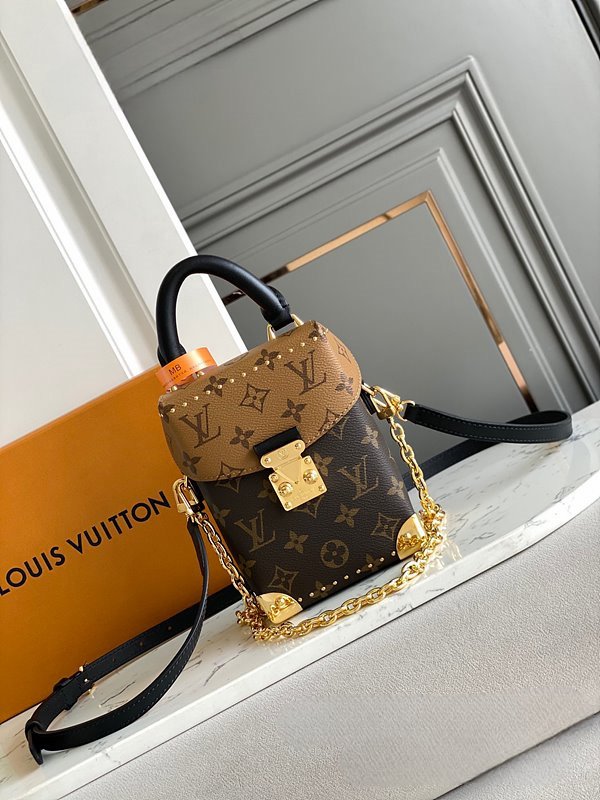 루이비통 카메라 박스 [매장가 430만원대]