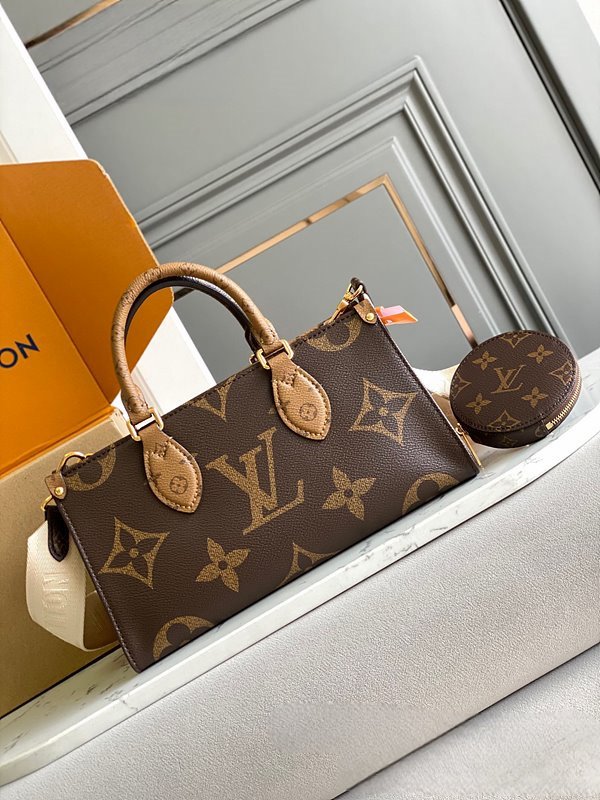 루이비통 온더고 이스트 웨스트 모노그램 리버스 캔버스 [매장가 370만원대]