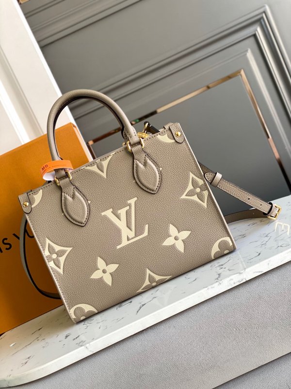 루이비통 온더고 PM 크렘 [매장가 430만원대]